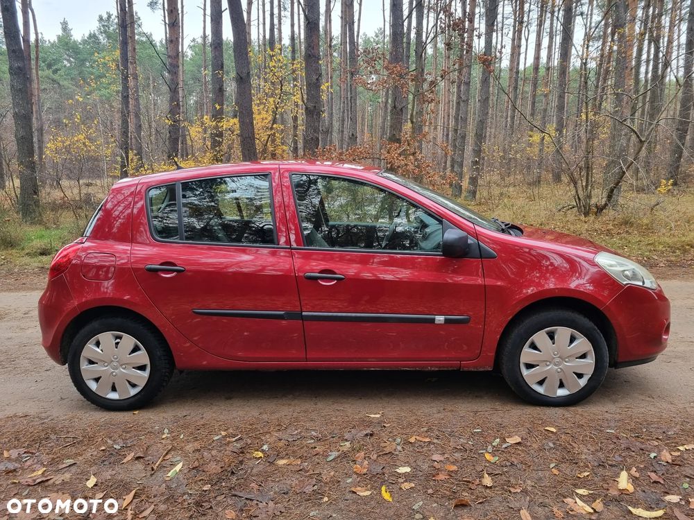Renault Clio 1.5 dCi Alize - 7