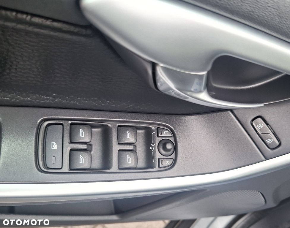 Volvo XC 60 - 16