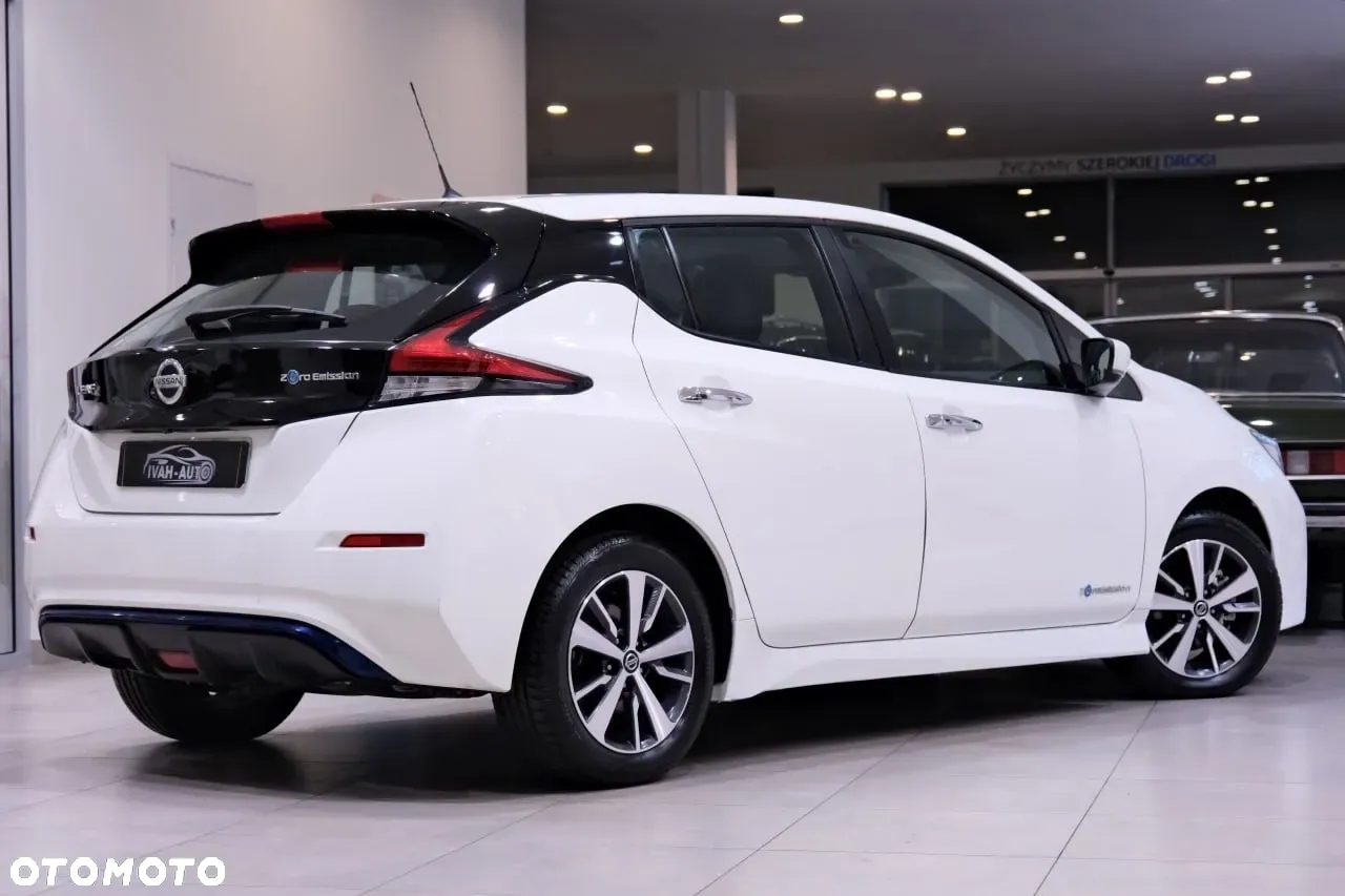 Nissan Leaf 40 kWh - 17
