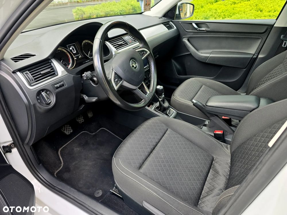 Skoda RAPID 1.2 TSI Green tec Edition - 19