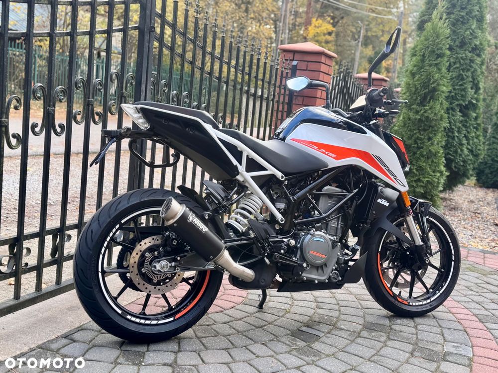 KTM Duke - 4