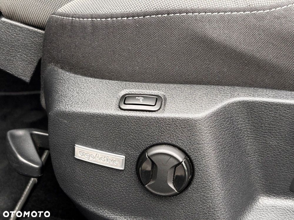 Volkswagen Golf 1.5 TSI BMT Evo Highline DSG - 24