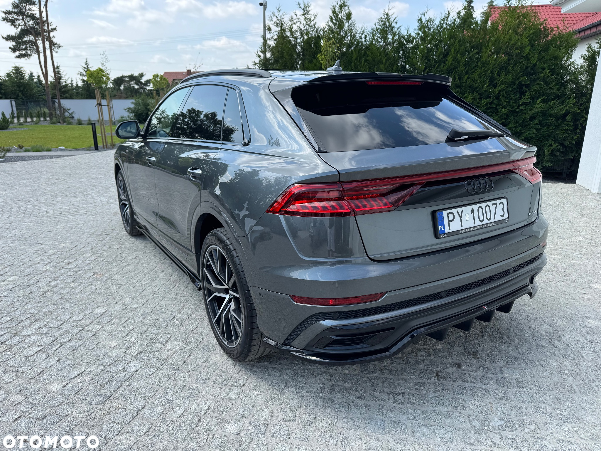 Audi Q8 - 8