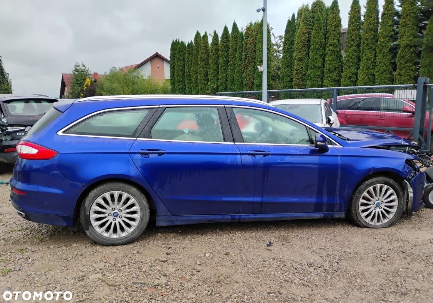Ford Mondeo - 18