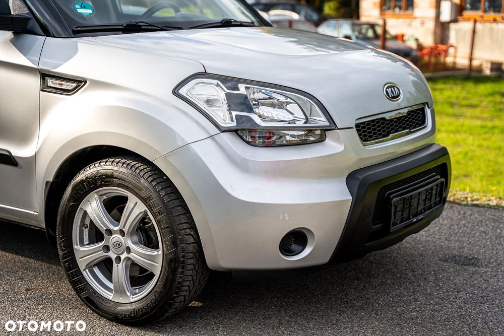 Kia Soul 1.6 L - 17