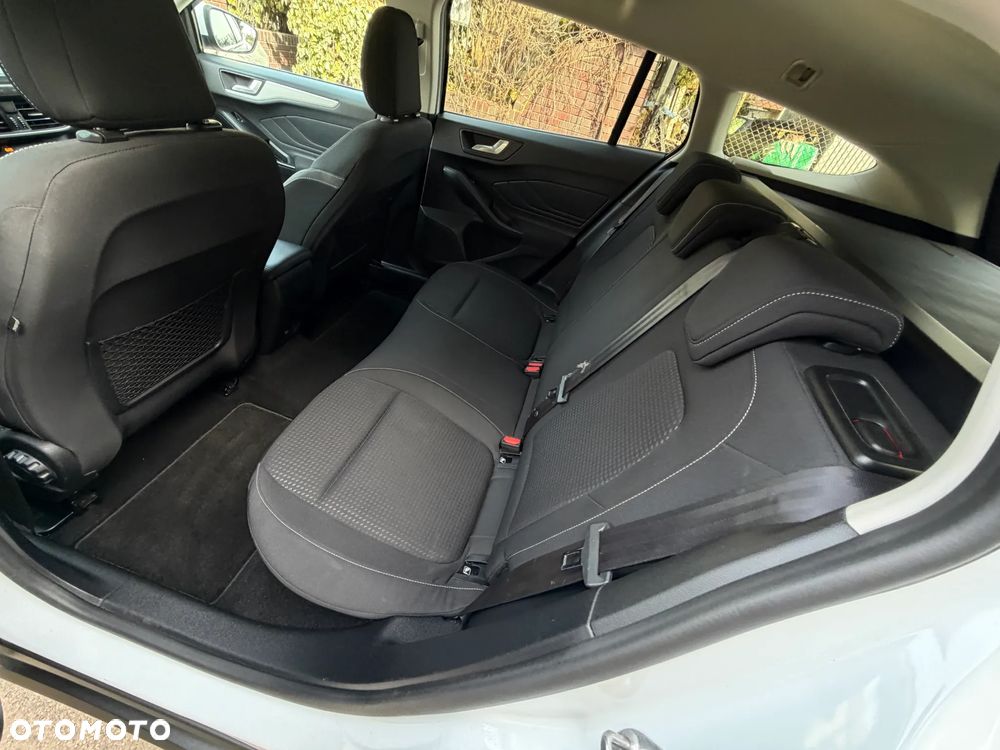 Ford Focus 1.5 EcoBlue Trend Edition Business - 33