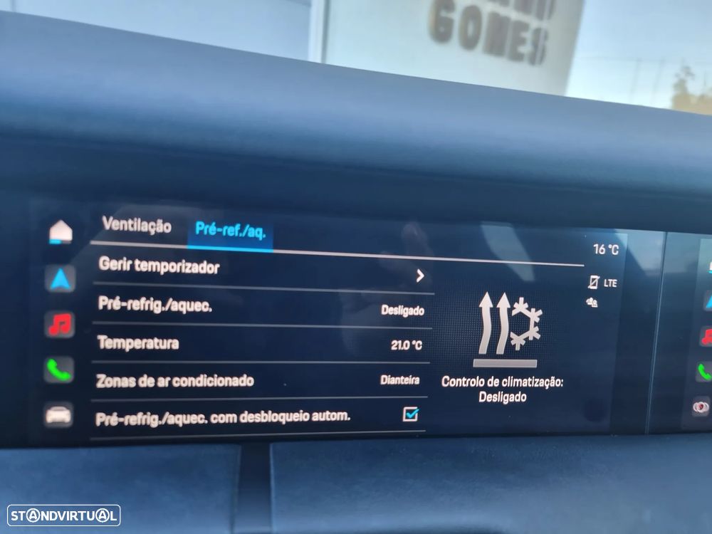 Porsche Taycan Sport Turismo Standard - 23