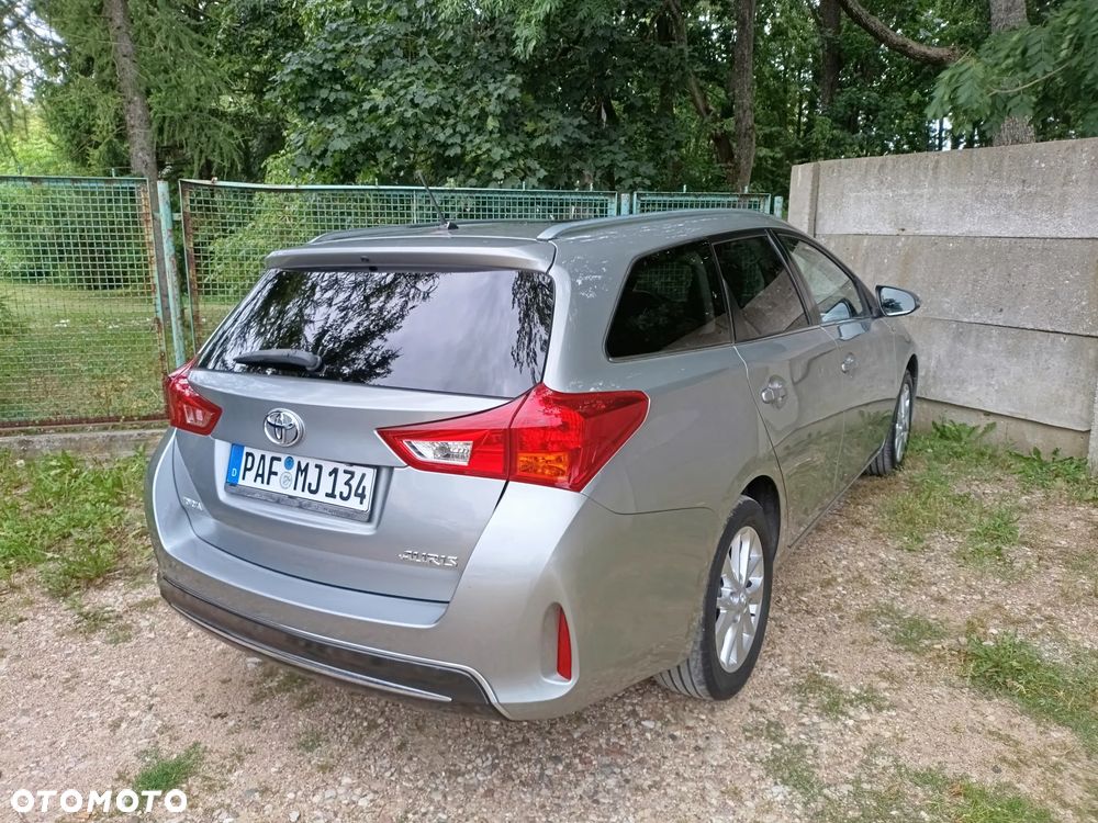 Toyota Auris 1.6 Luna - 20