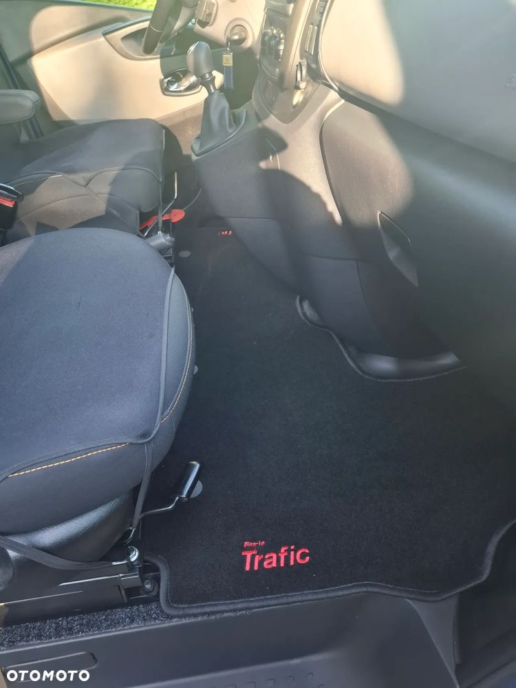 Renault Trafic - 7