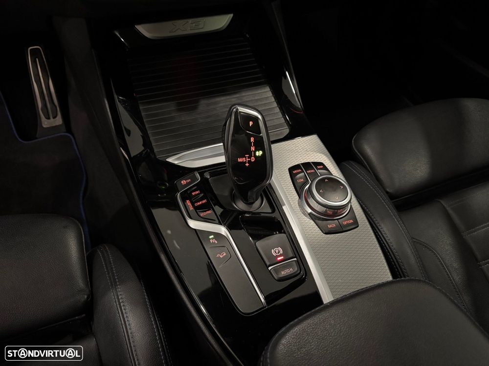 BMW X3 30 i xDrive Pack M - 16
