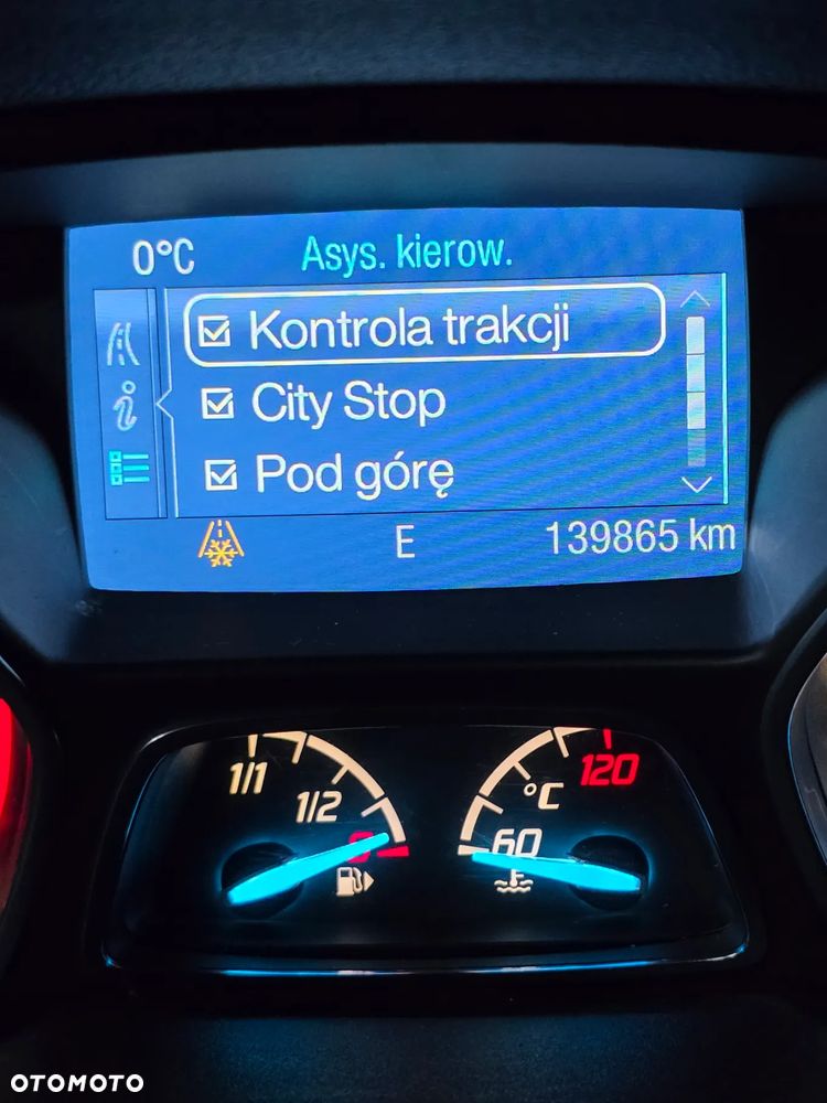 Ford Kuga 2.0 TDCi 4WD Titanium - 32