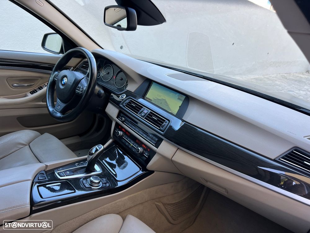 BMW 535 d Line Modern Auto - 31