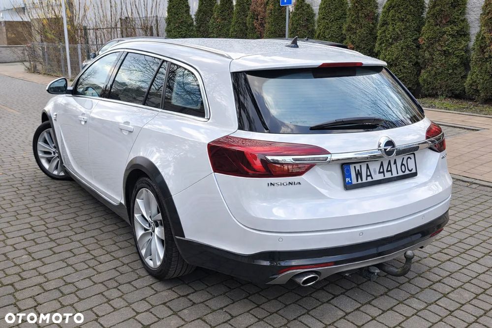Opel Insignia 2.0 CDTI Executive S&S - 26