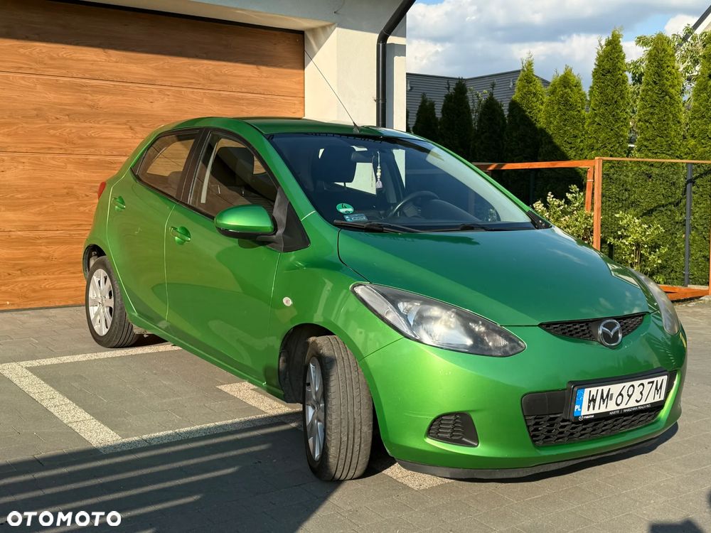 Mazda 2 - 6