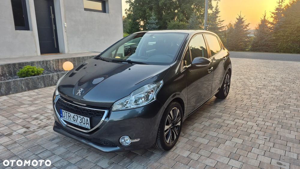 Peugeot 208 1.2 VTi Style - 3