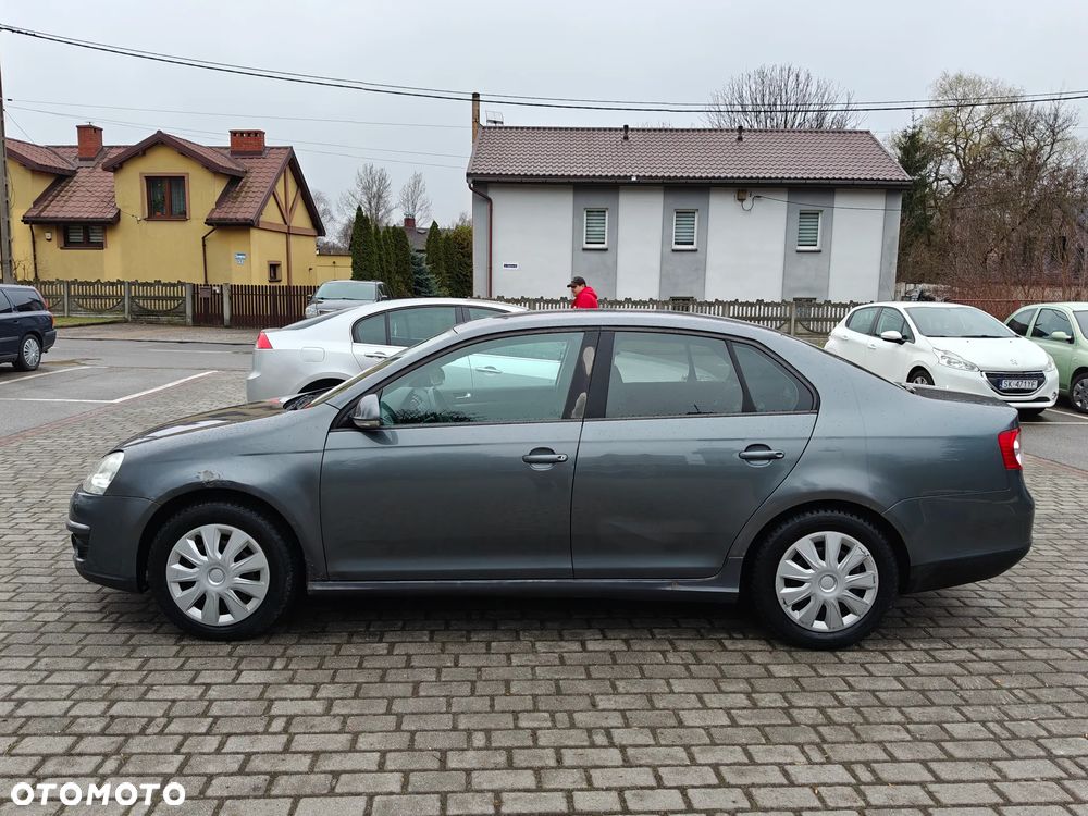 Volkswagen Jetta 1.9 TDI Comfortline - 15