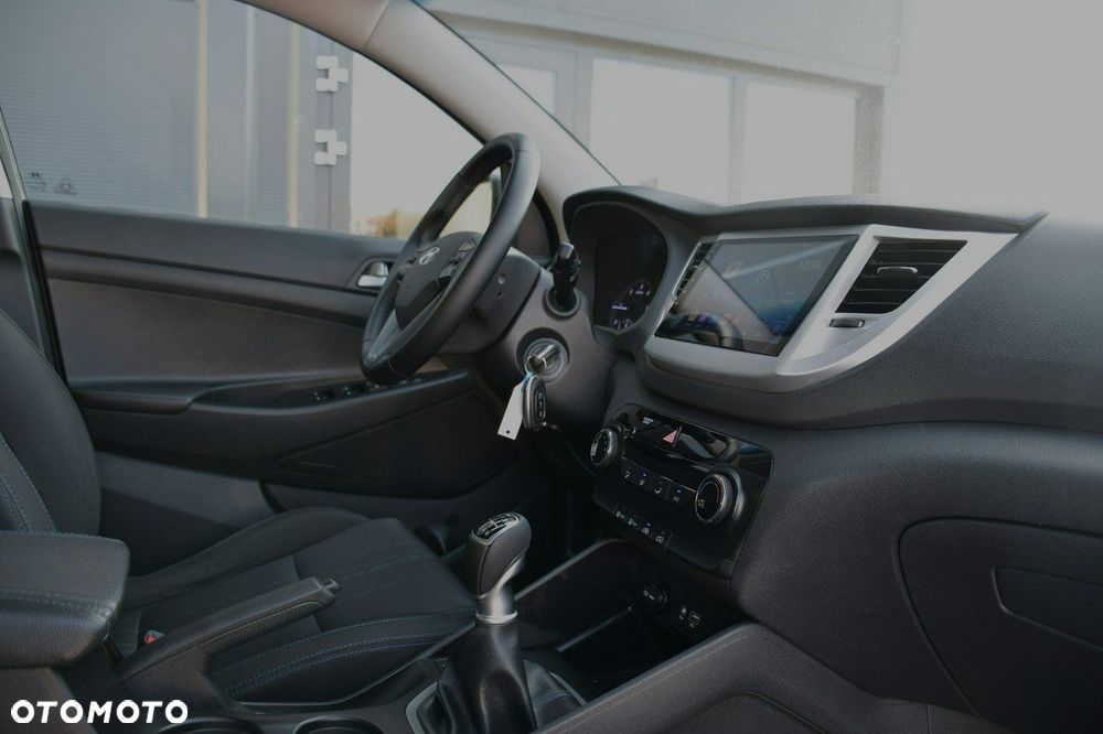 Hyundai Tucson 1.7 CRDI BlueDrive Classic 2WD - 13