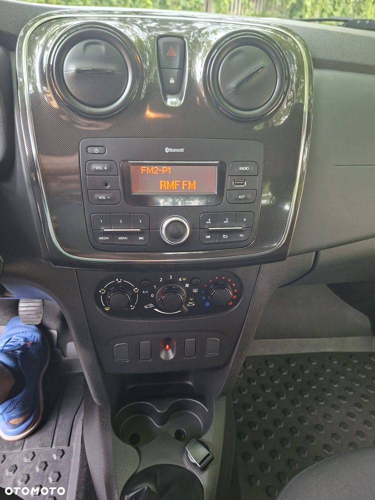Dacia Logan 1.0 SCe Laureate - 9
