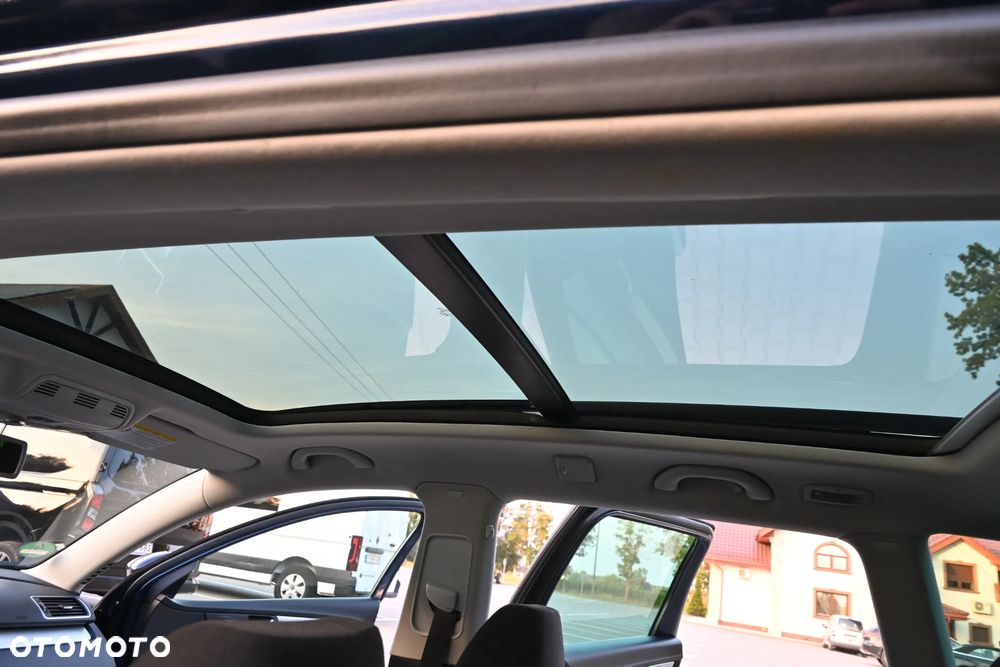 Volkswagen Passat 2.0 TDI DSG Highline - 32