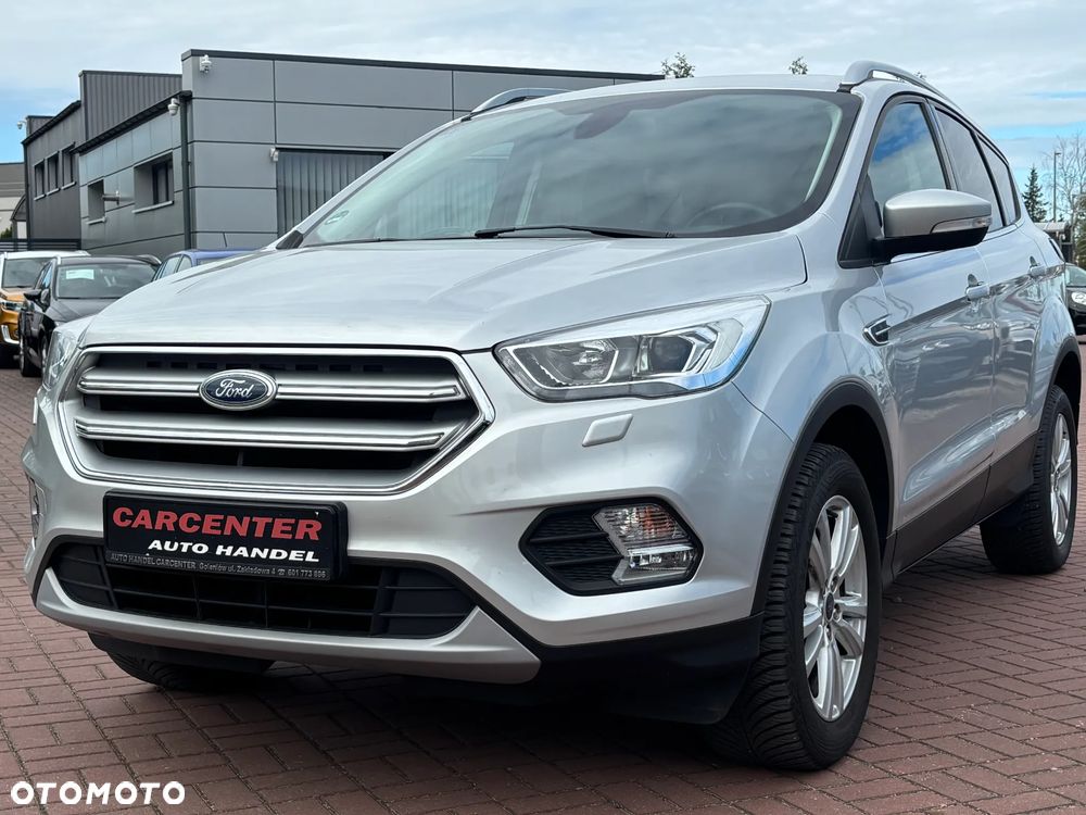 Ford Kuga - 1