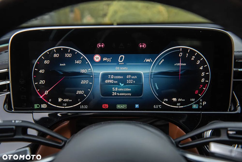 Mercedes-Benz Klasa E - 8