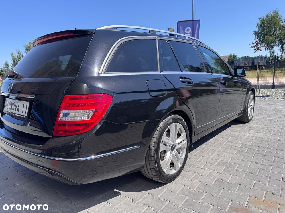 Mercedes-Benz Klasa C 180 Kompressor BlueEFFICIENCY Avantgarde - 32