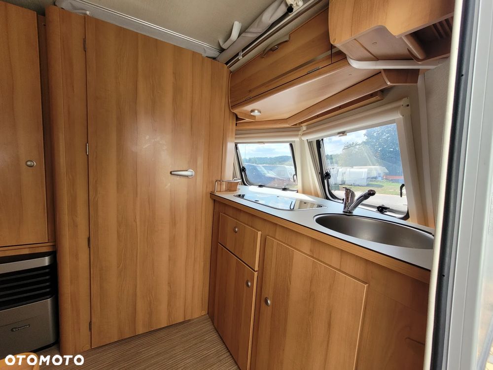 Weinsberg CARATWO 390, DMC 1200, 2022r. przedsionek - 4