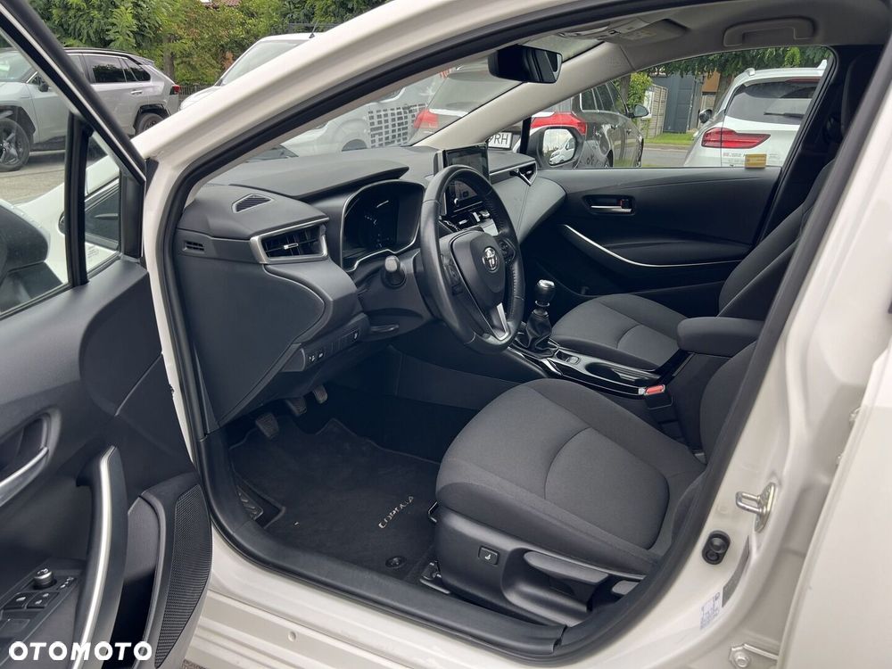 Toyota Corolla - 15