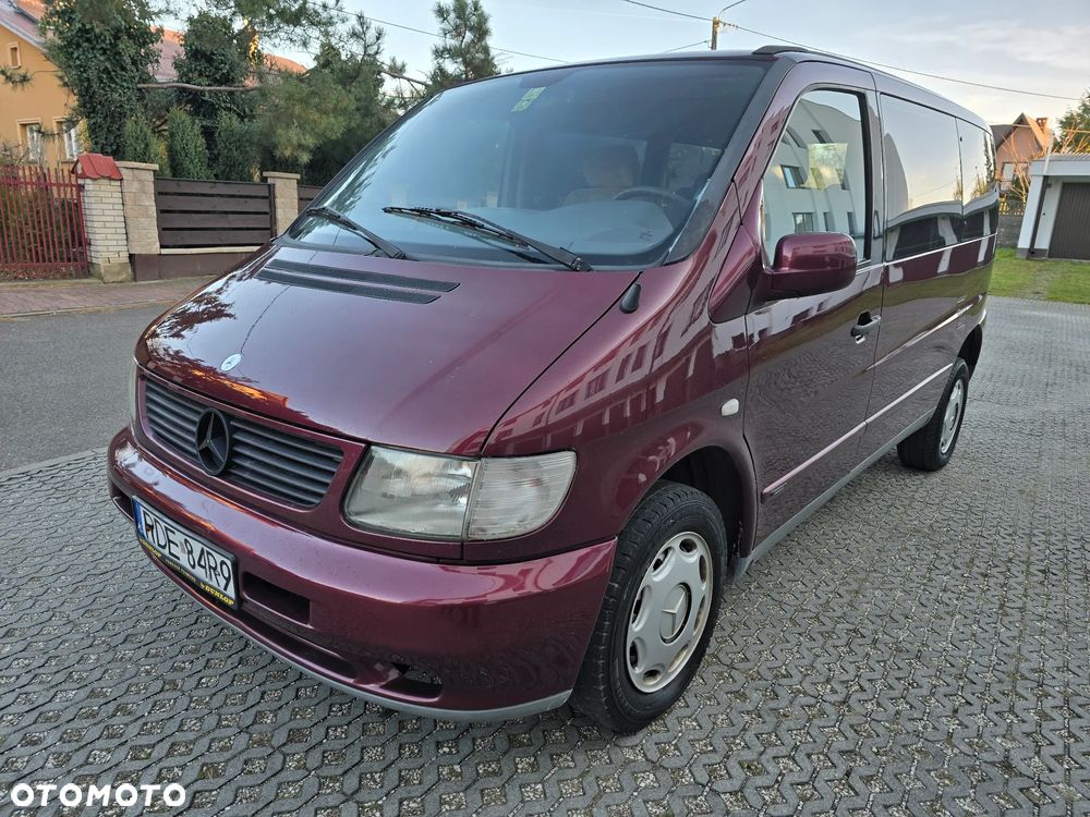 Mercedes-Benz Klasa V - 2