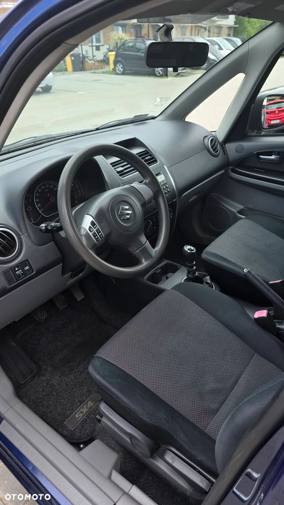 Suzuki SX4 1.9 DDiS 4WD GS / Premium - 6