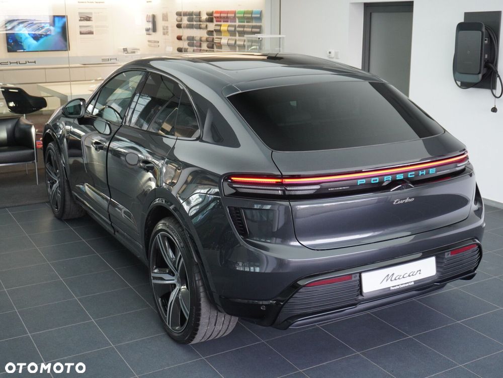 Porsche Macan - 19