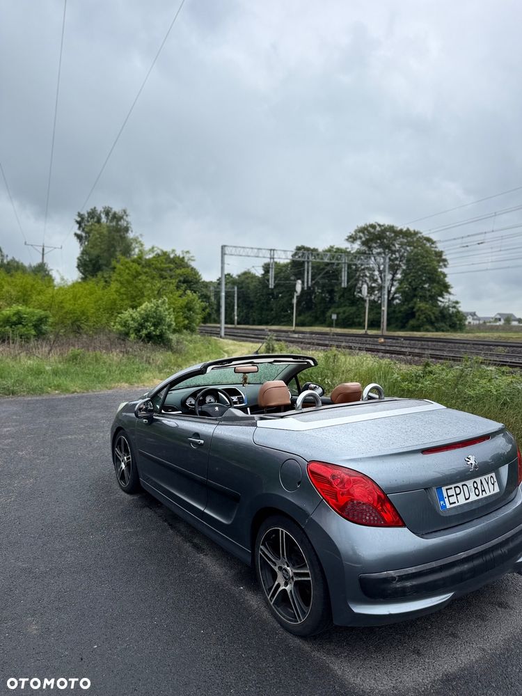 Peugeot 207 CC 150 THP Sport - 8
