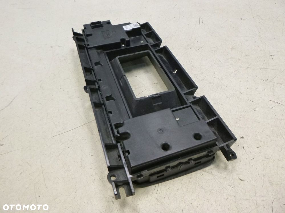 RANGE EVOQUE L538 PANEL RAMKA RADIA TELEFONU CD - 6