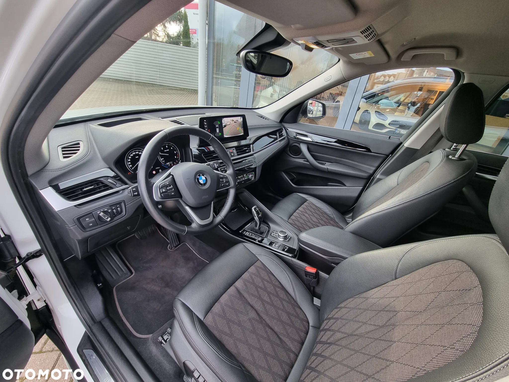 BMW X1 xDrive20d Sport Line - 10