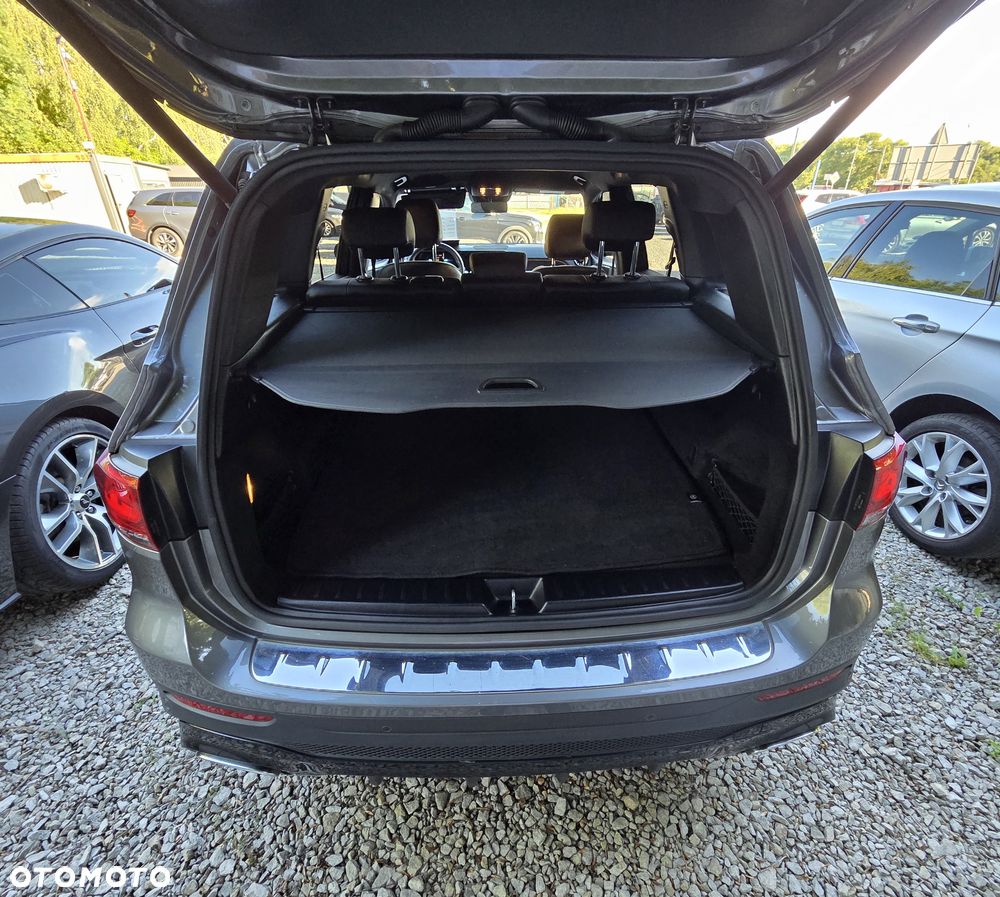 Mercedes-Benz GLB 200 d 8G-DCT AMG Line - 13