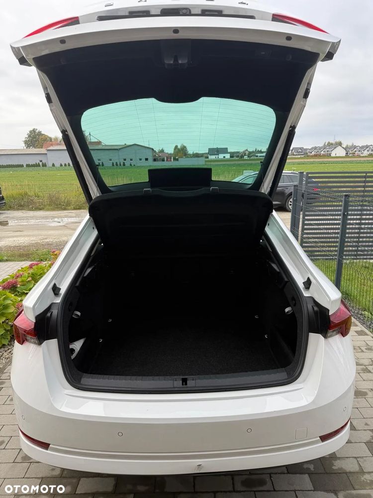 Skoda Octavia 2.0 TDI Style DSG - 6