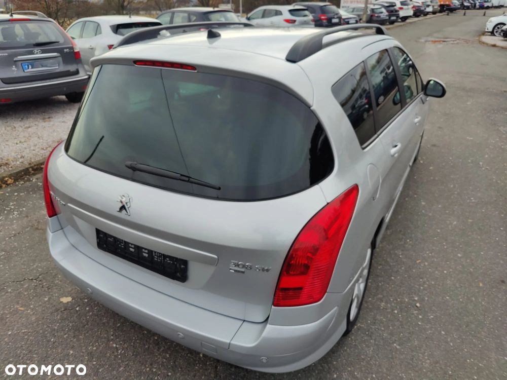 Peugeot 308 - 23