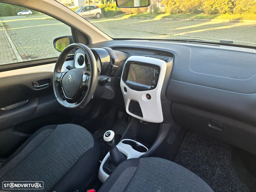 Citroën C1 1.2 VTi Shine - 4