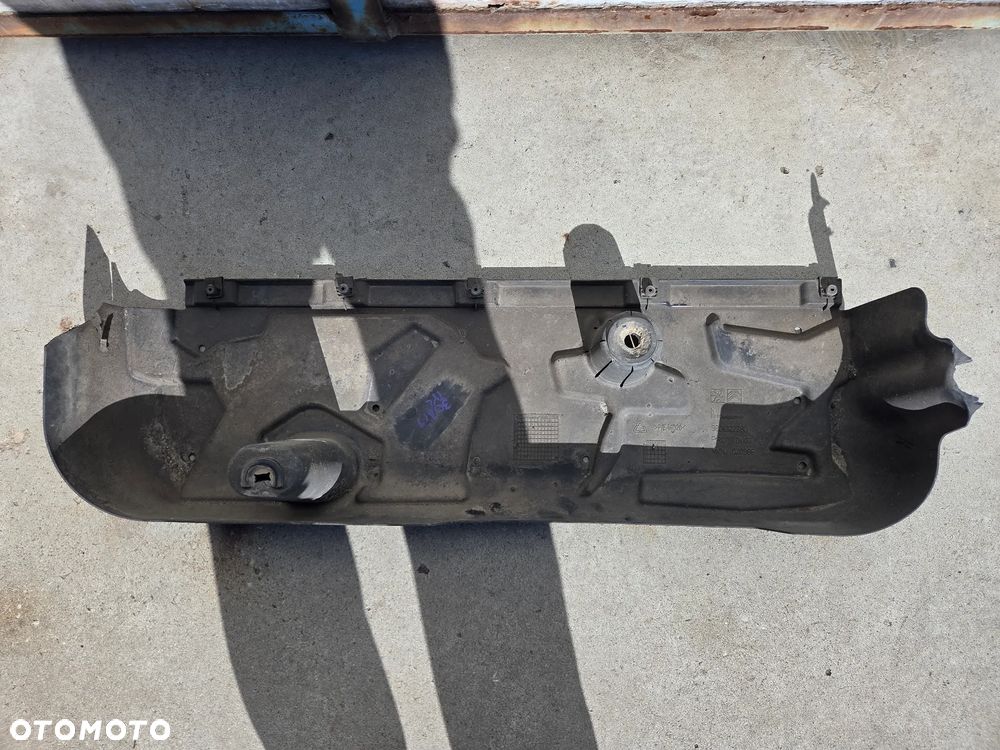 Płyta osłona podwozia tylna Peugeot 308 T9 HB   9804322780 - 1