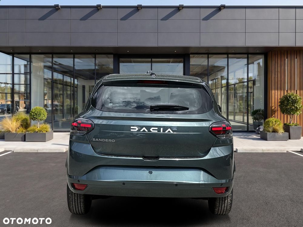 Dacia Sandero - 8