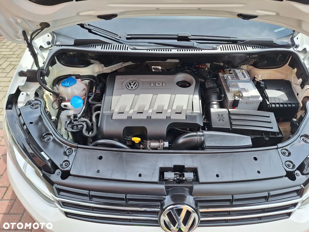 Volkswagen Touran 1.6 TDI DPF Highline - 38