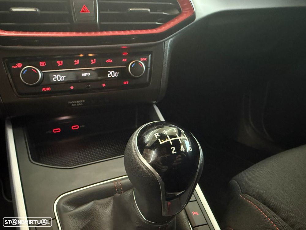 SEAT Arona 1.0 TSI FR - 26