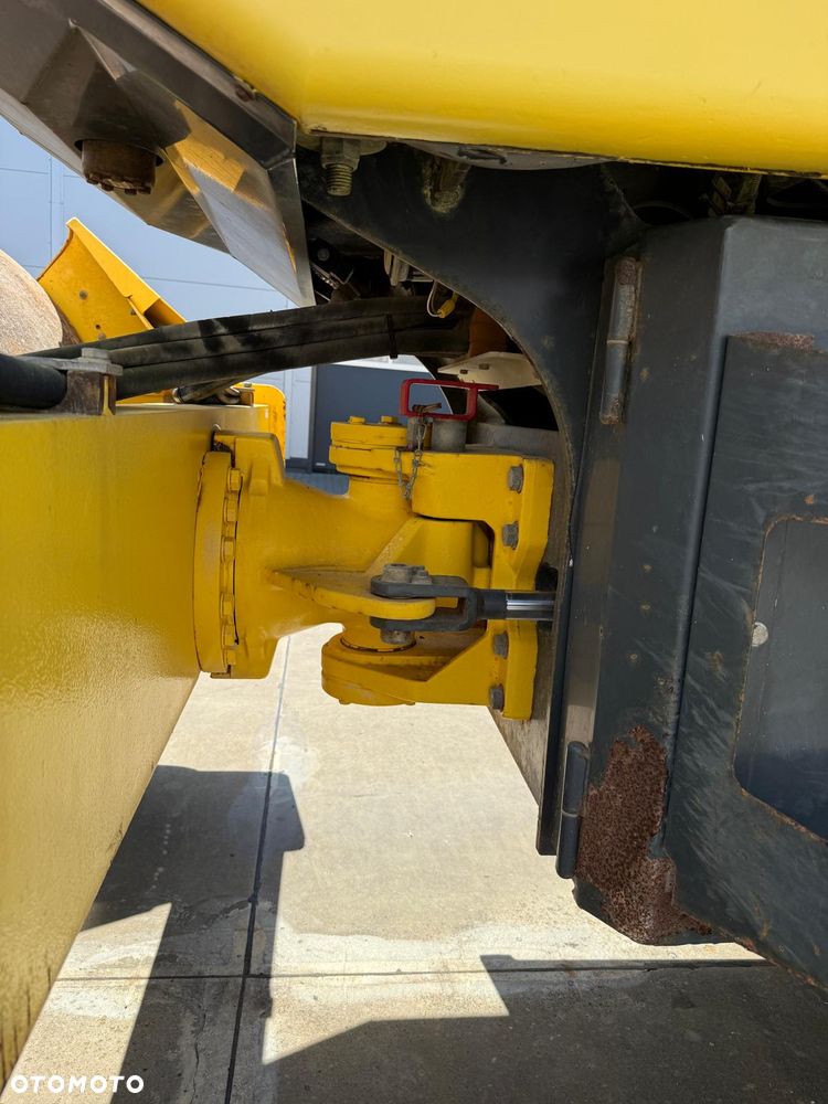 Bomag BW 213 DH-4 - 8