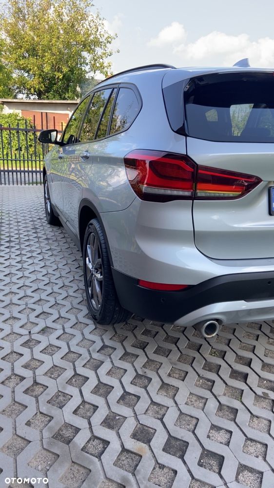 BMW X1 xDrive20d - 4