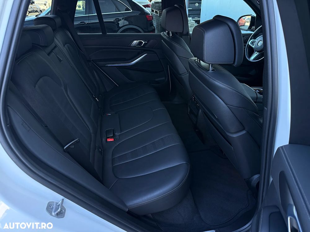 BMW X5 xDrive30d - 38