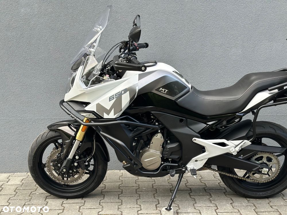 CFMoto 650 MT - 7