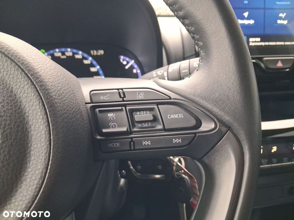 Toyota Yaris Cross Hybrid 1.5 Comfort - 19