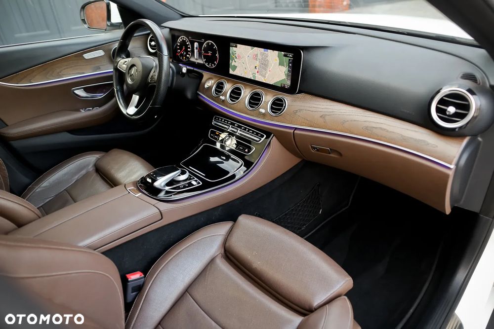 Mercedes-Benz Klasa E 220 d 4Matic All-Terrain 9G-TRONIC Avantgarde - 19