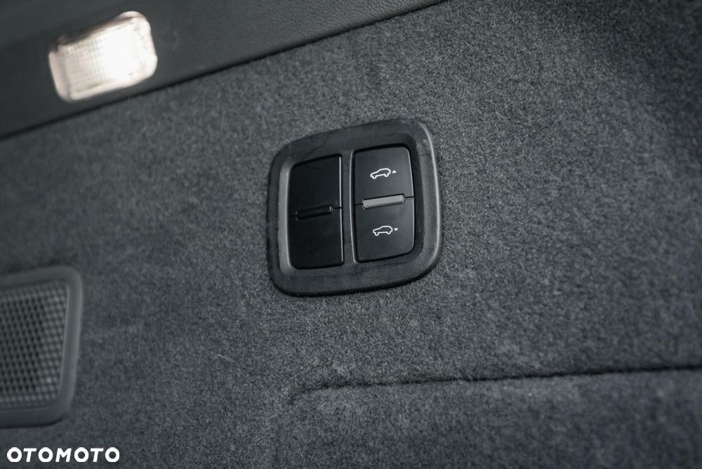 Porsche Cayenne Standard - 38