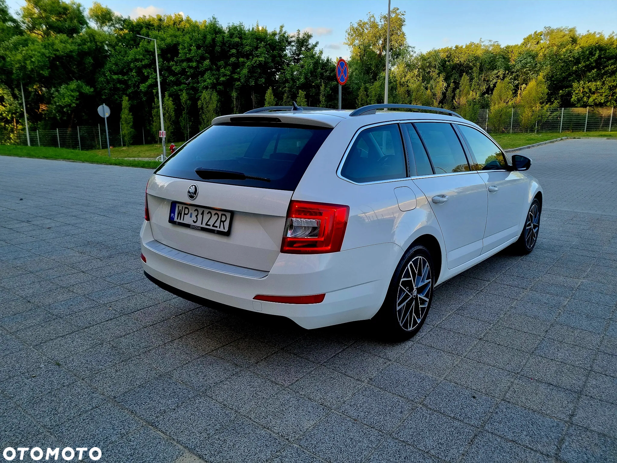 Skoda Octavia Combi 2.0 TDI Style - 8